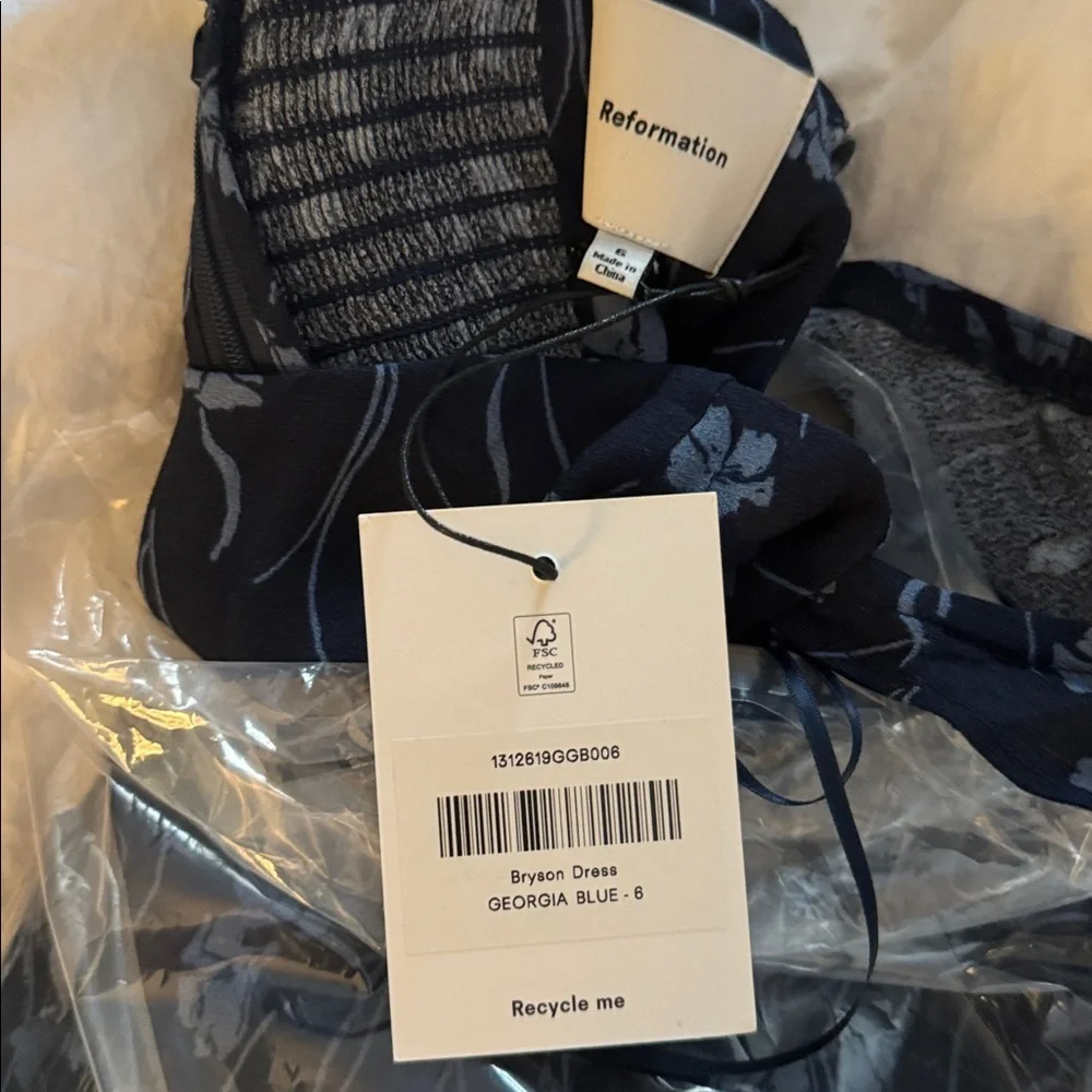 SALE NWT Reformation Bryson Dress, Georgia Blue, size 6 - Picture 5 of 5